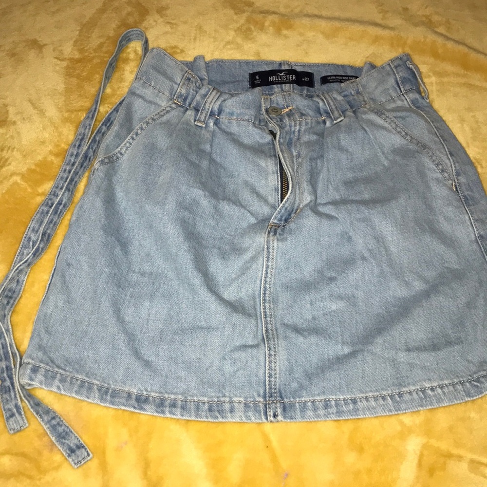 Cute Hollister Skirt